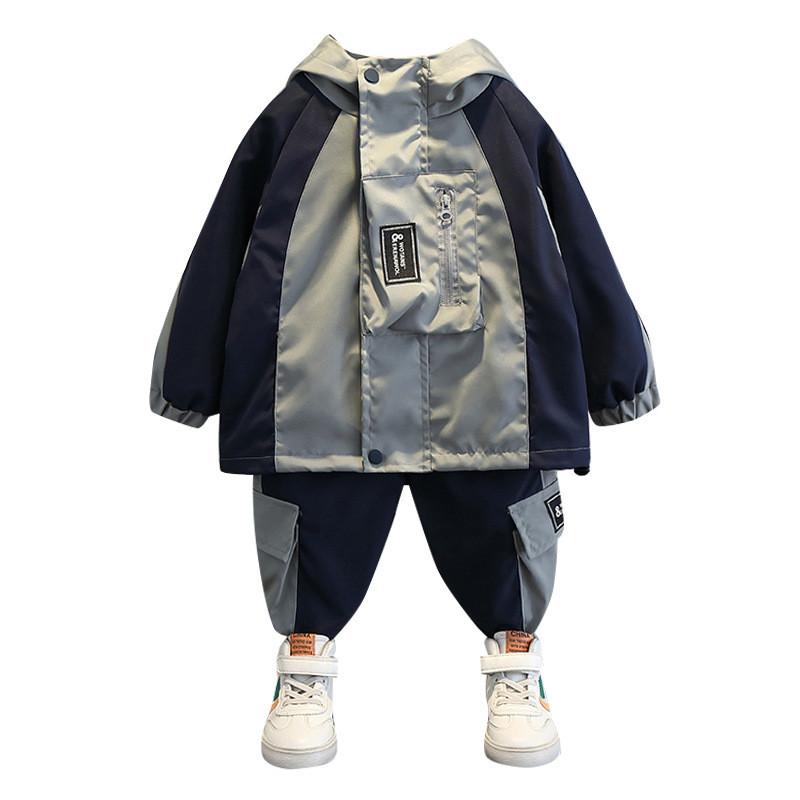 Stylish Boy's Spring Jacket Set Featuring Soft Nylon Material For Kids Aged 3 To 8 Years