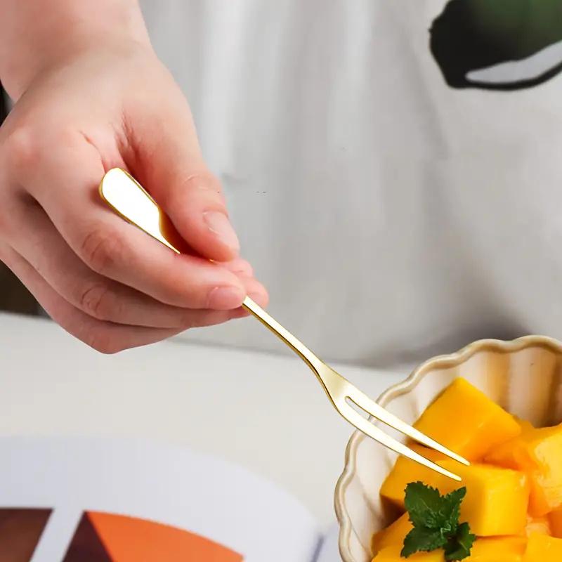 12 stücke Edelstahl Obst Gabel Für Restaurant Cafeteria HomeParty Dessert Gabel Schöne Obst Gabel Geschirr Küche Zubehör