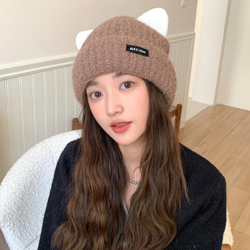 New Autumn and Winter Cute Cat Ear Knitted Hat for Women In Winter Warm Ear Protection Wool Hat Showing Face Small Pullover Hat Trendy
