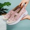 Summer breathable and comfortable single shoes, old Beijing cloth shoes, one step on mother's shoes