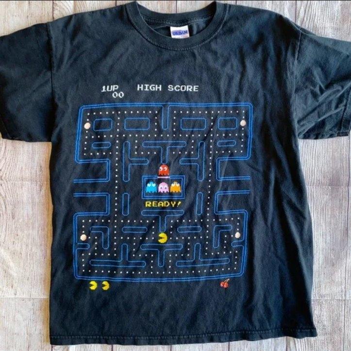 

Men s medium Pac-Man Tshirt video game 80s XL