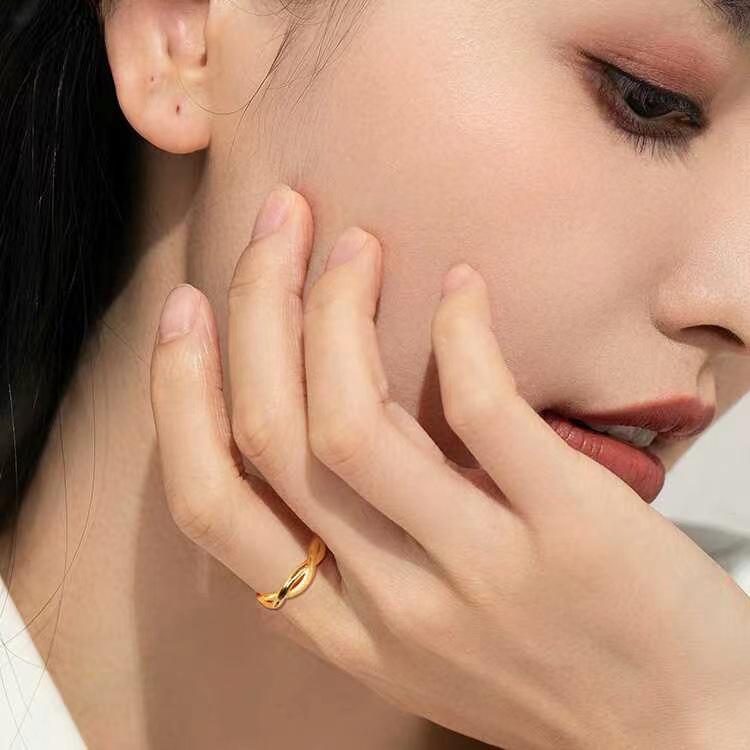 2024 Mobius Ring: Adjustable Gold Wedding Band, Token of Love Gift for Her кольца мёбиуса