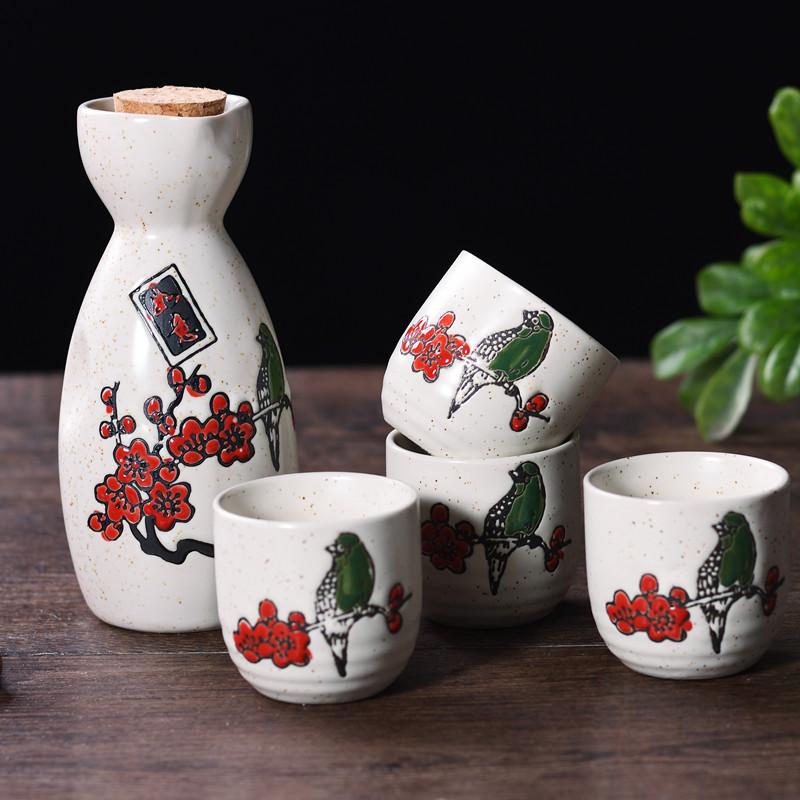 1 Set Japanese Style Sake Wineware Porcelain Underglaze Color Hand-painted Wine Dispenser Ceramic Flagon Liquor Spirits Cups Set