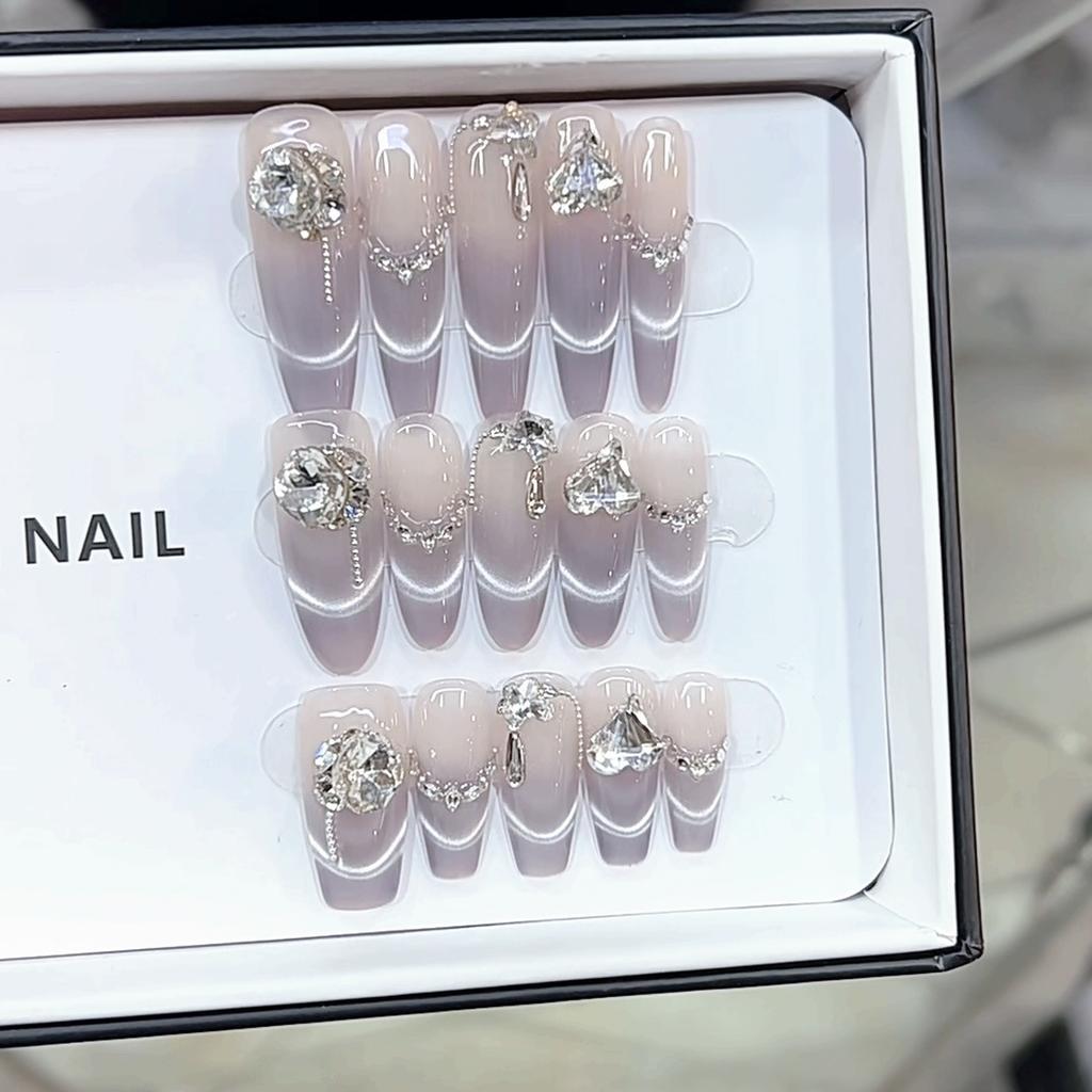 Pure Handmade Autumn New Light Therapy Wearable Armor Ocean Star Cat Eye Nail Art Patch Can Be Detached