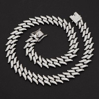 Gliederarmband-Set Funkelnde Halskette und Armband-Set Herren Hip Hop Schmuckset Legierungstextur Geeignet für jeden Anlass