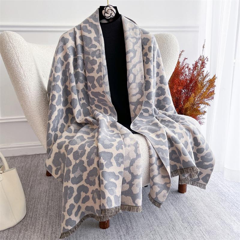 Tassel Blanket Leopard Print Thick Jacquard Pashmina Winter Warm Shawl Wrap Cashmere Scarf Women Neckerchief Poncho Stoles