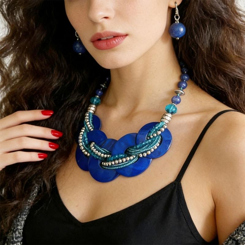 Elegant Shell Jewelry Set With Geometric Design Lightweight Sturdy For Daily Wear And Special Occasions Multiple Color Options