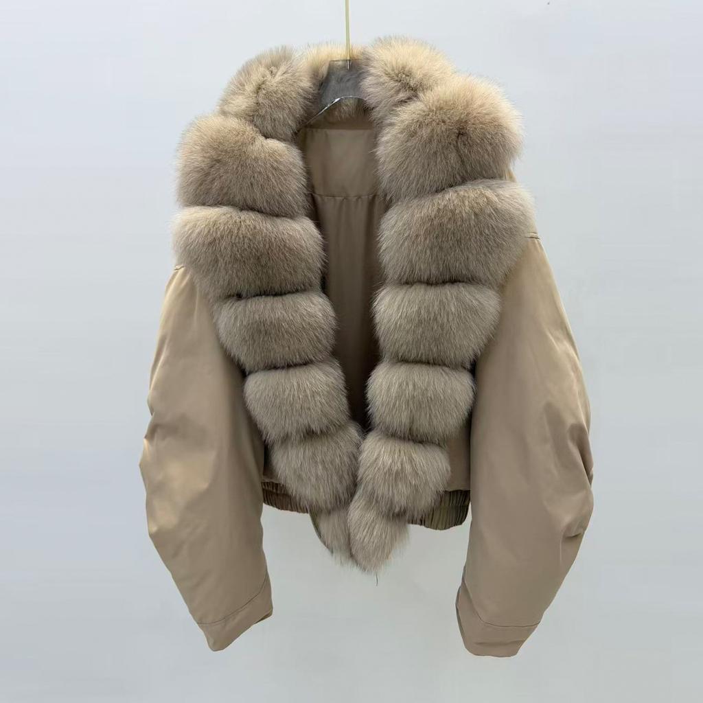 Winter new fox fur collar short down jacket women's thickened warm loose fur fashion pie overcome coat