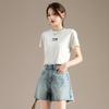 RAIN.CUN Women's Embroidered Slim-Fit T-Shirt