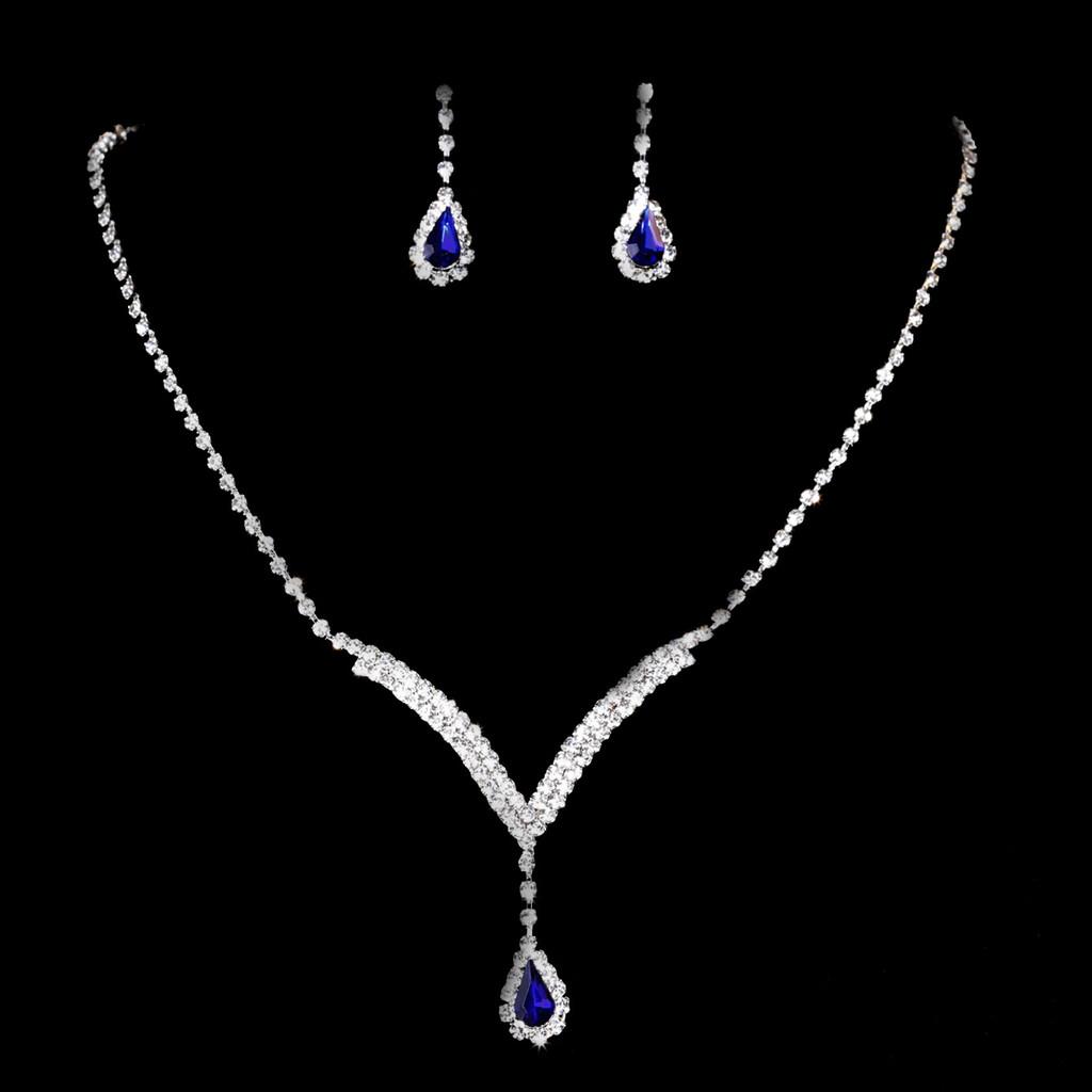 European Fashion Bridal Jewelry Set With Crystal Water Drop Pendant And Earrings For Women