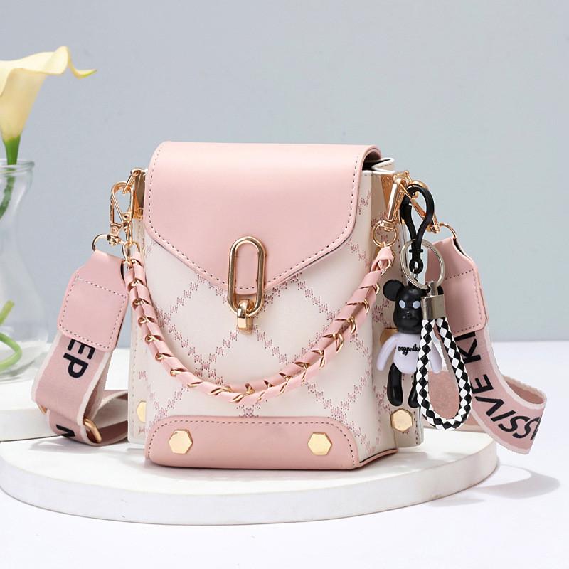 2024 New Summer Women s Bag Crossbody Bag Soft Leather Versatile Shoulder Bag Chain Bucket Bag розовый