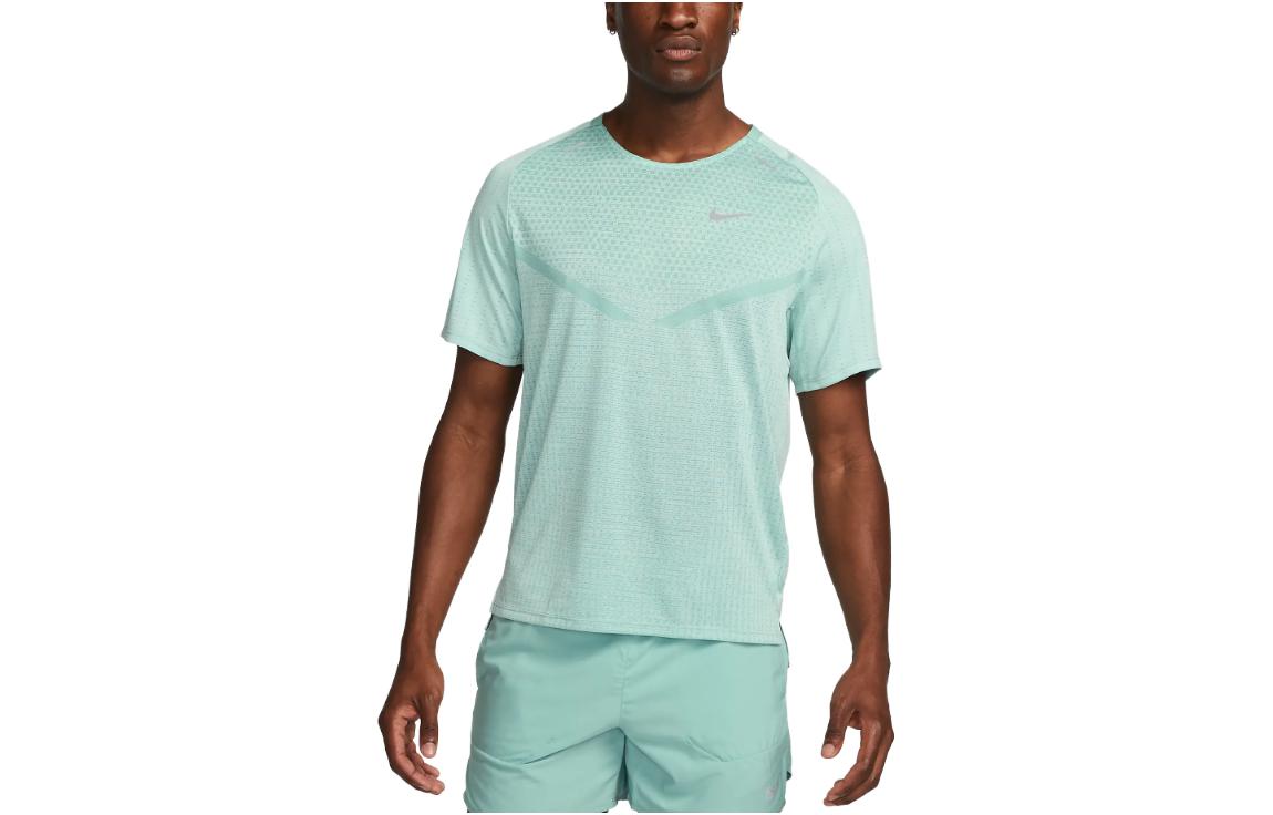 

Nike T Shirts Men s Emerald Crew Neck Moderate Straight Fit DM4753-310 S