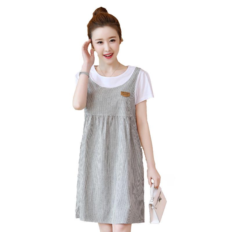 Modische Umstandsmode für Frühling/Sommer: Lockere und schmale Oberteile, Oberbekleidung und Kleider