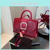 Sac Carré Porté Main Élégant et Stylé à Motif Crocodile pour Femmes dans des Couleurs Tendance