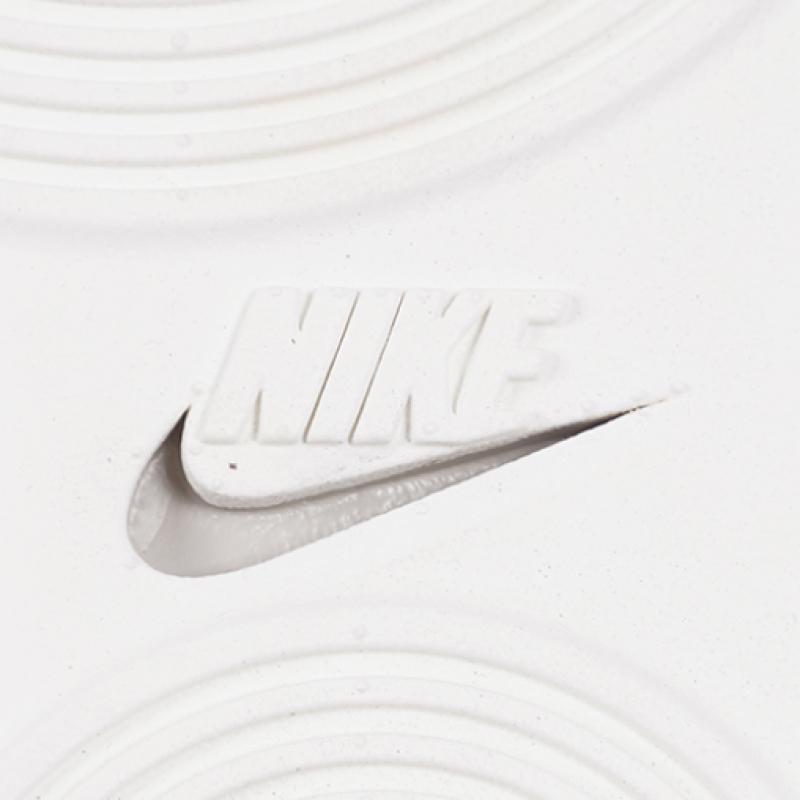 Nike Offcourt Slide