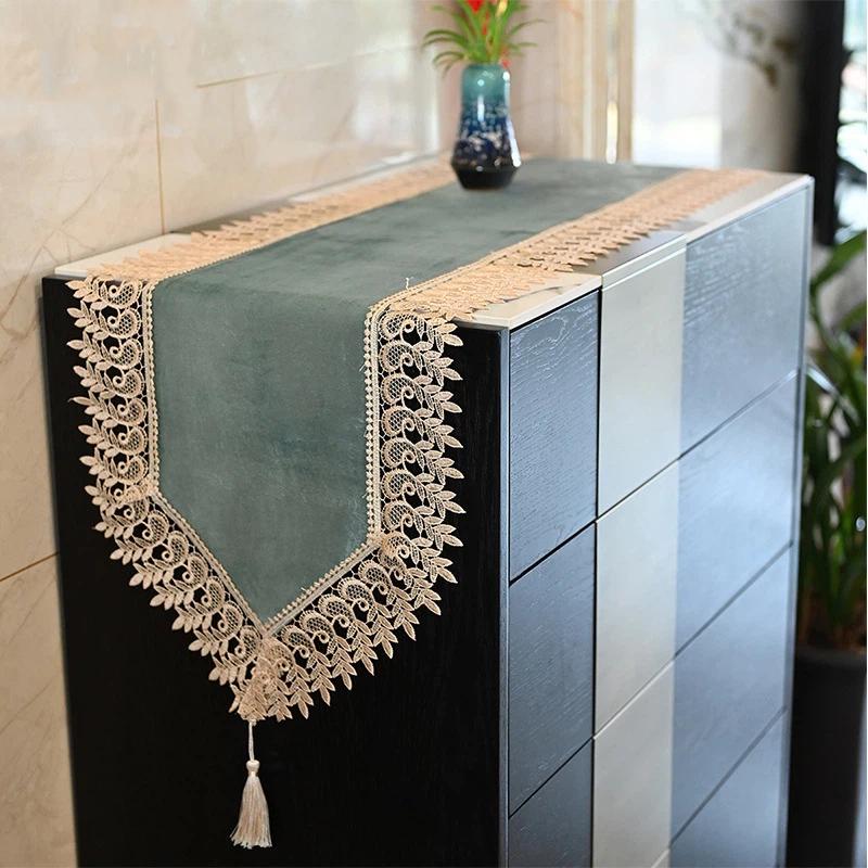 Peacock Green Velvet Table Flag Modern Minimalist Nordic High End Luxurious Water Soluble Lace Coffee Table Dining Table Runner Cover 40 x 40cm