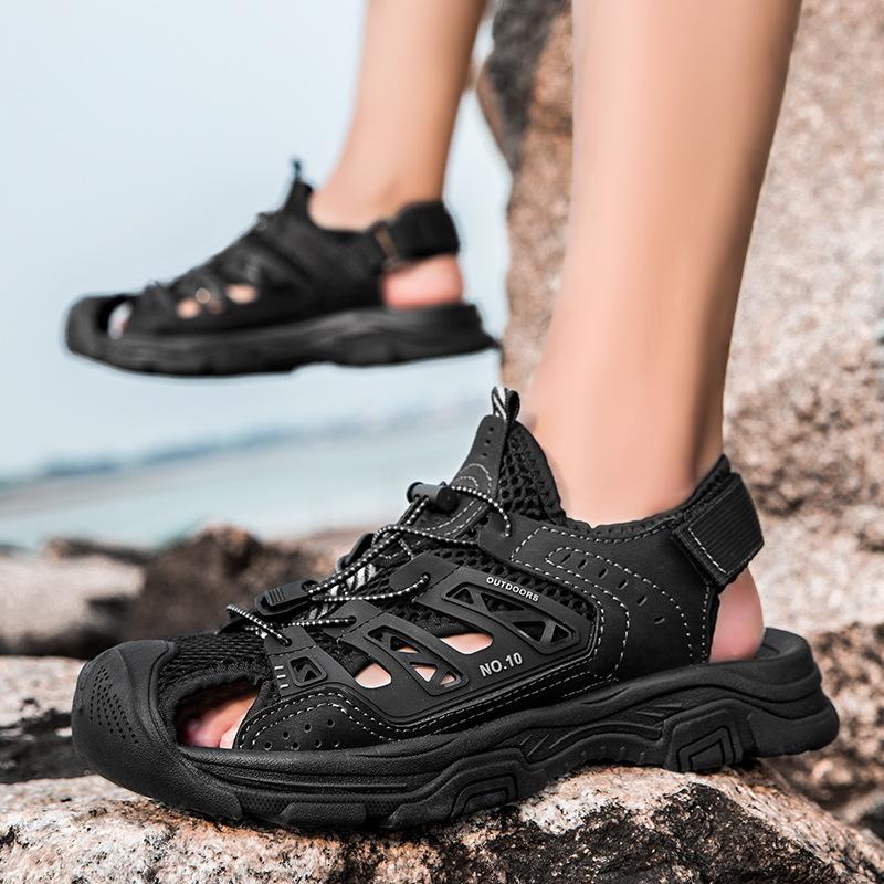 Sandals Men's 2025 New Summer Non-slip and Wear-resistant Mesh Hollow Sandals Outdoor Mountaineering Sports and Leisure Beach Shoes