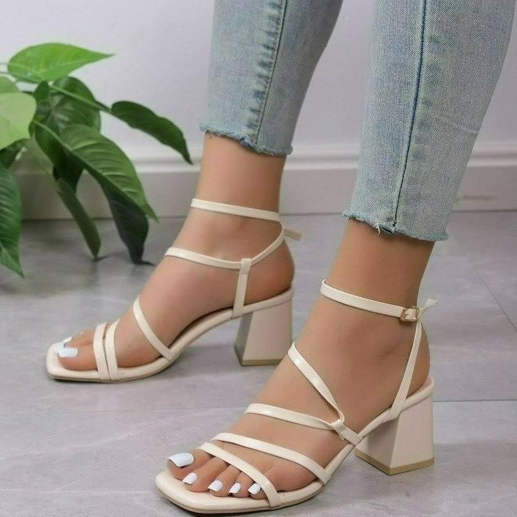 Europe, America 2025 new square head thin strap buckle thick heel sandals women's large size fashion open-toed sexy cool slippers