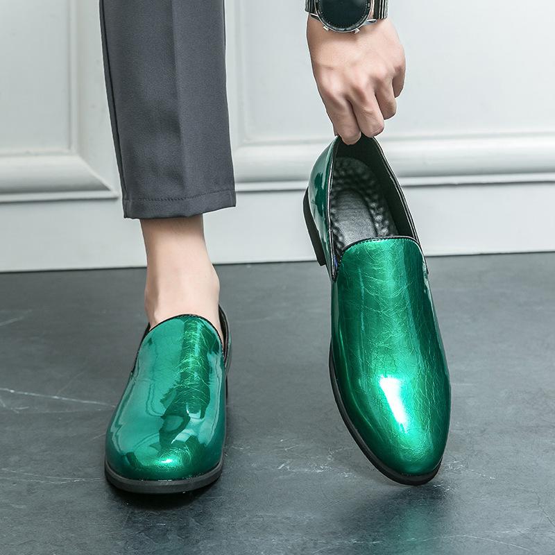 2025 New Gradual Change Color Patent Leather Glossy Leather Shoes Men's Youth Trend Foot Casual Leather Leathershoes