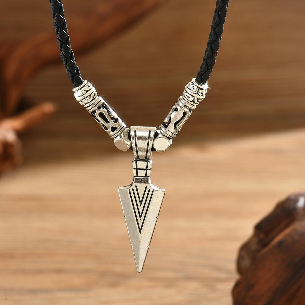 1PC Men Retro Artificial Leather Necklace Medieval Vintage Arrow Pendant Man Jewelry Gift for Him