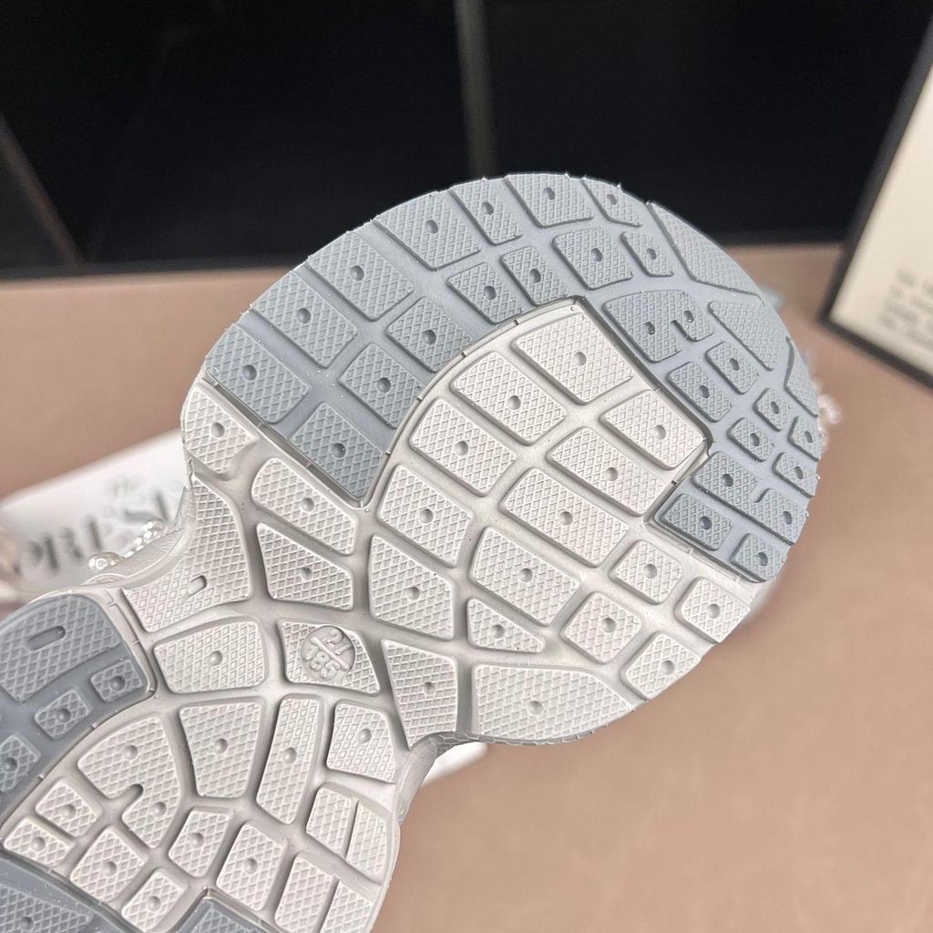Kids' Stylish Rhinestone Running Shoes - Lightweight, Breathable Korean Style for Girls (Spring/Autumn 2026)