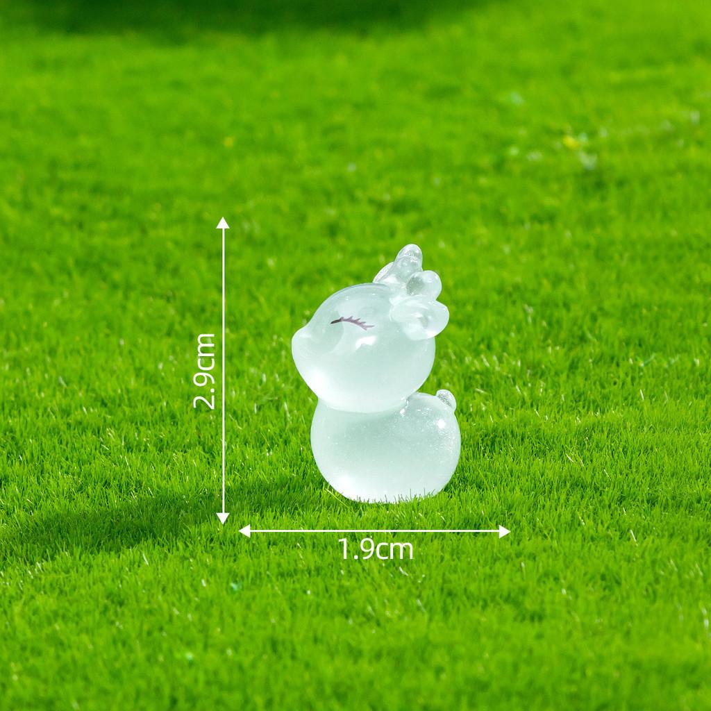 Entzückende im Dunkeln leuchtende Harz-Hirsch-Miniatur für DIY-Gartendekoration und Basteln