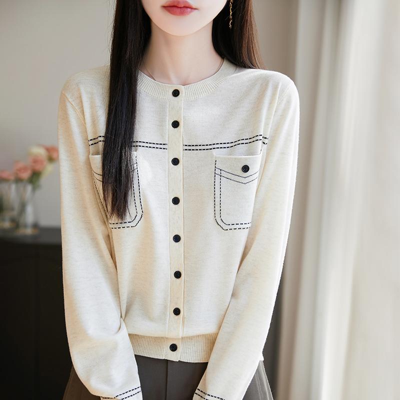 Women's Lightweight 50% Wool 50% Mulberry Silk Cardigan - 4-Season Versatile Knitwear for All-Year Comfort & Style