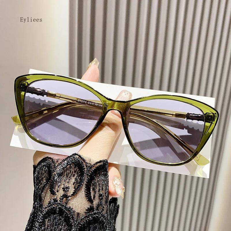 Men Women Luxury Photochromic Cat Eye Sunglasses Ultra Light Color Changing Myopia Eyewear Fashion Near Sight Goggle 0 ~ -4.0