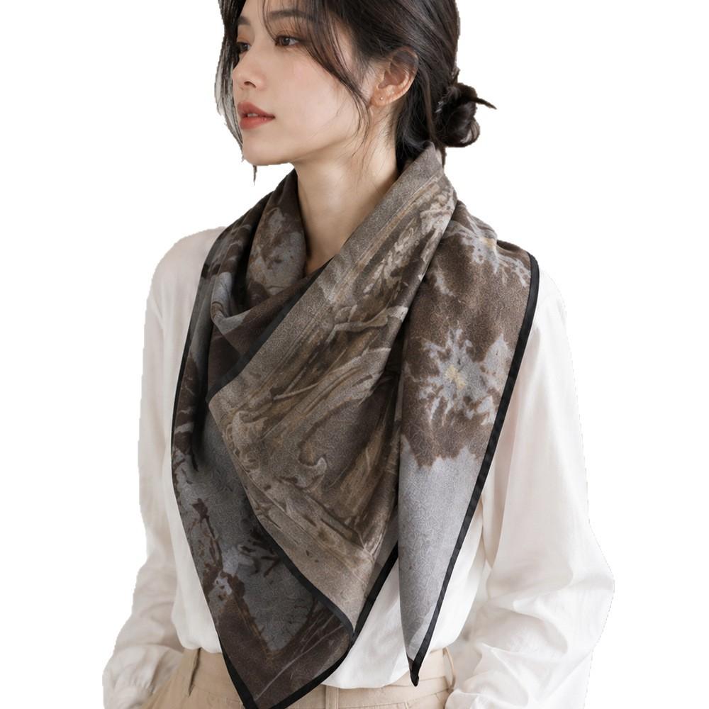 Customized model, new autumn and winter double-sided printed imitation cashmere scarf, warm retro style outer cape, large shawl.