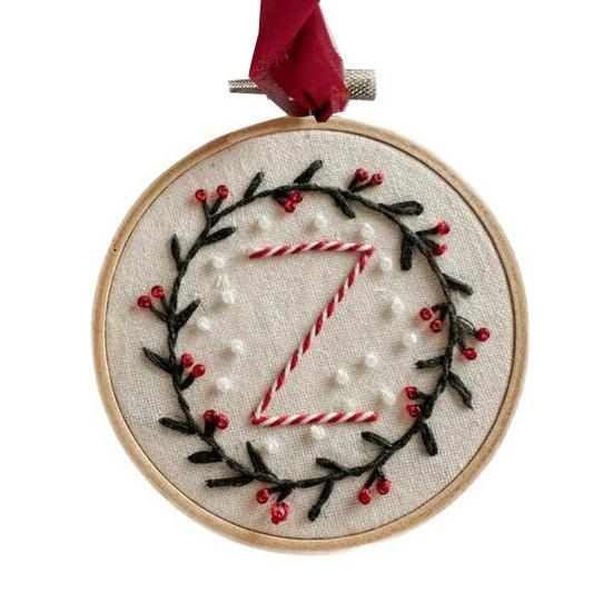 DIY Embroidered Christmas Ornaments Personalized Initial A–Z Monogram Embroidery Set Mini Handmade Christmas Embroidery