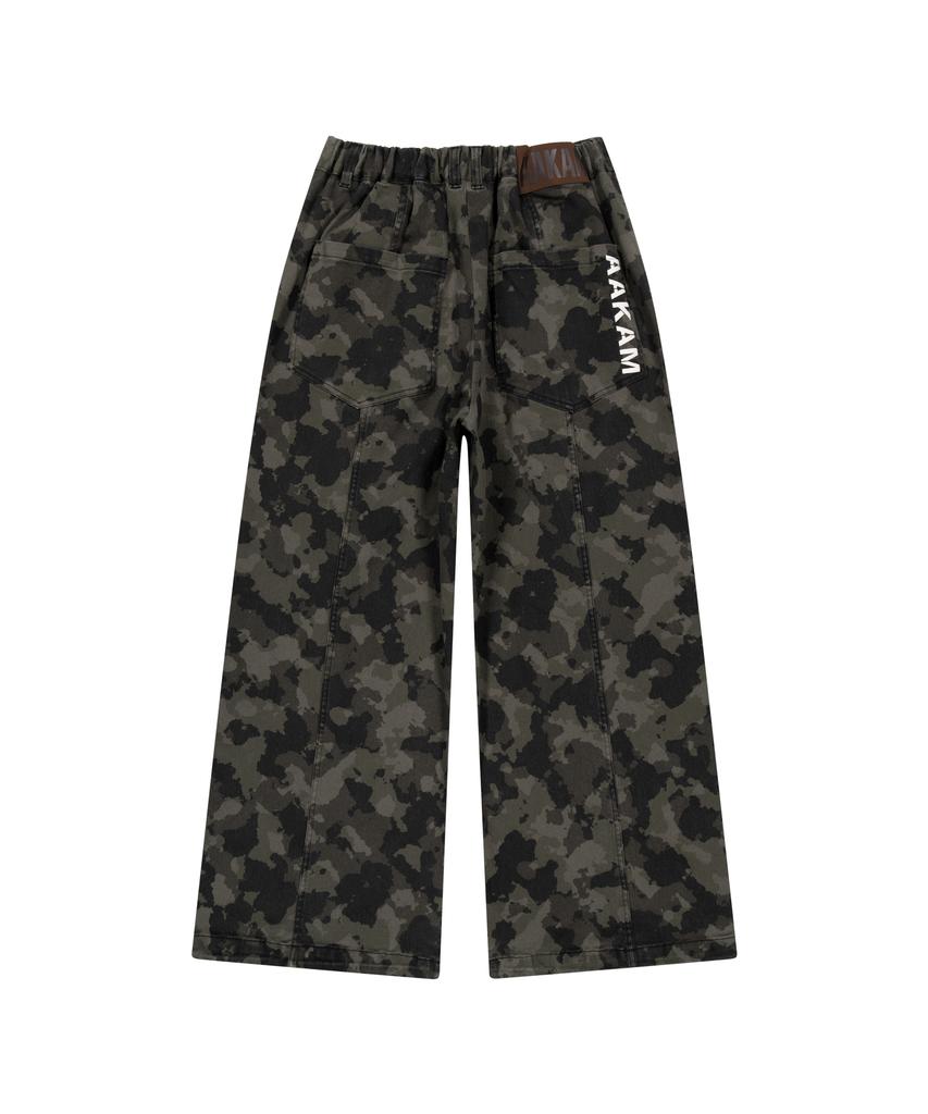 AAKAM Knee Pin-Tuck Camouflage Twill Pants (Khaki)