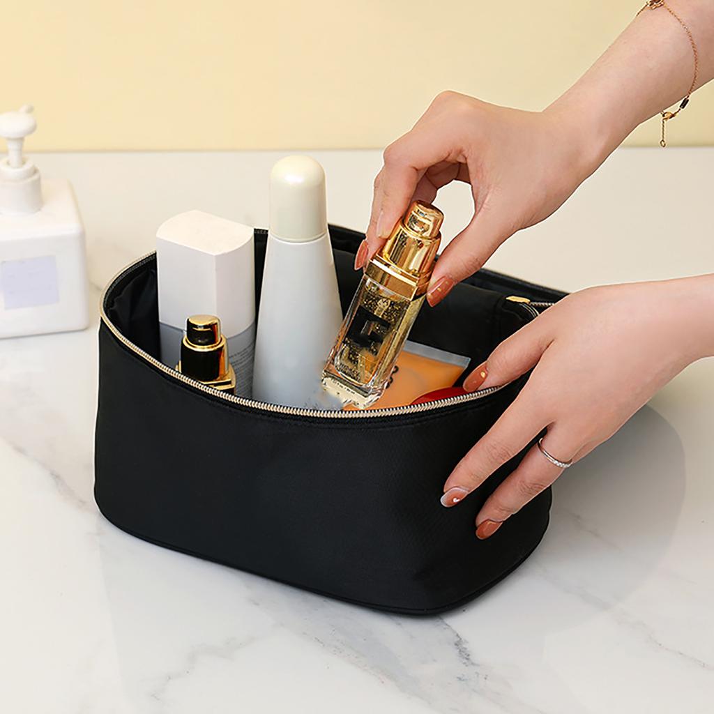 Makeup Storage Bag Zipper Closure Portable Toiletry Cosmetic Bag with Sturdy Handle for Travel Use