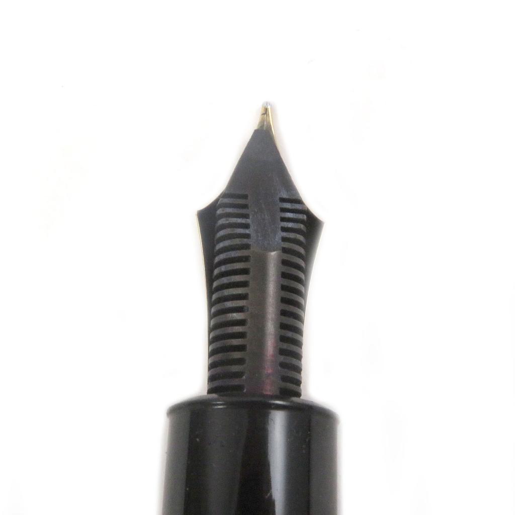 Very Good MONTBLANC fountain pen 149 Meisterstck Cap type Black gold 14C mens Used