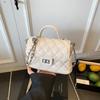 Fashion Rhombus Chain Embroidered Thread Bag Women's New Shoulder Crossbody Temperament Commuter Hand Carry Small Square Bag Tide