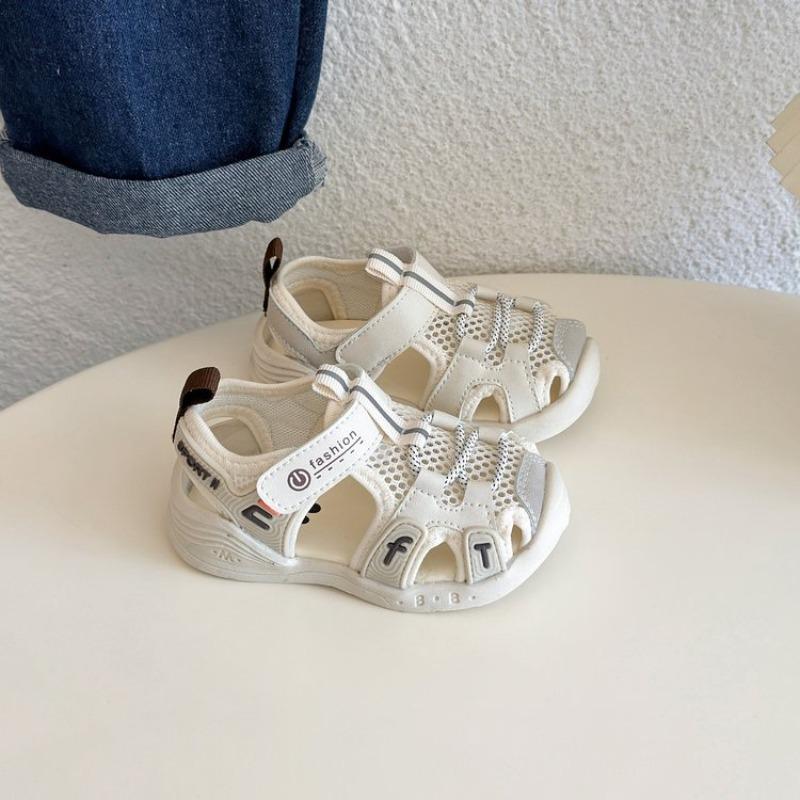 

Summer New Children Beach Shoes Mesh Breathable Girls Casual Shoes Hollowed-out Non-slip Kids Sandals Toes Capped Anti-kick 16(Inner 12.2cm) білий