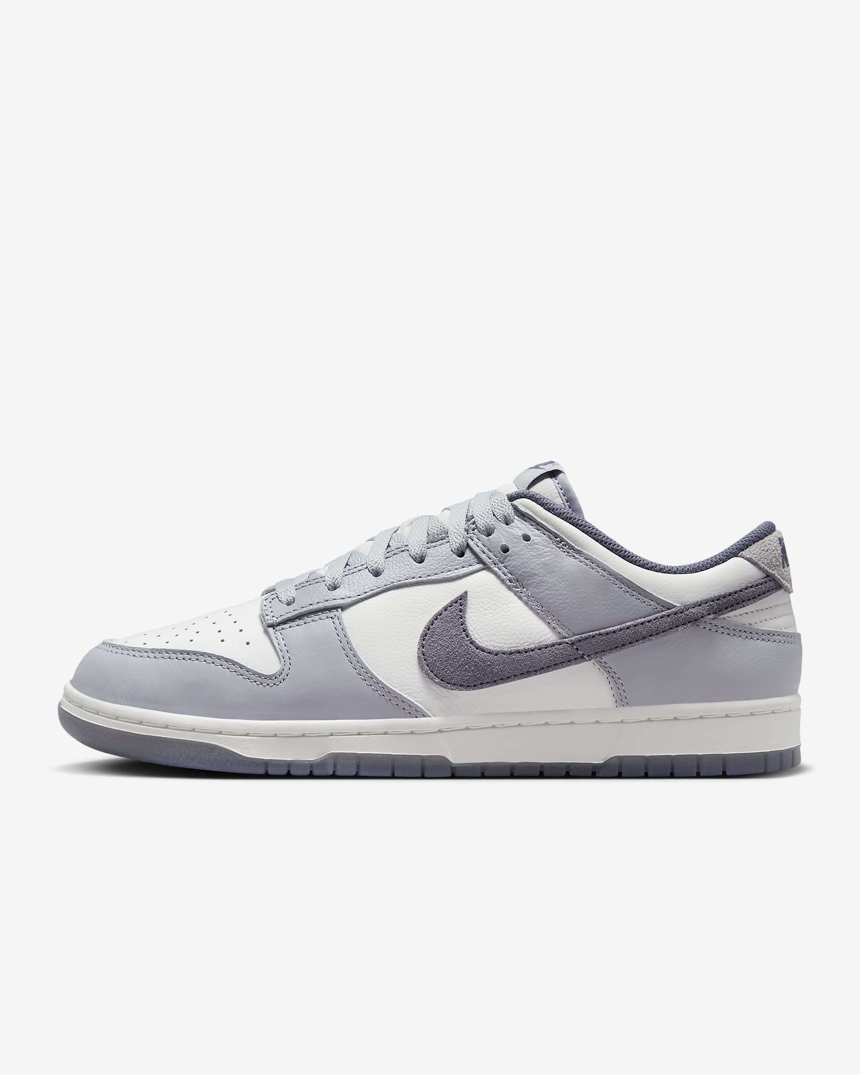 

Мужские кроссовки Nike Dunk Low Retro SE FJ4188-100
