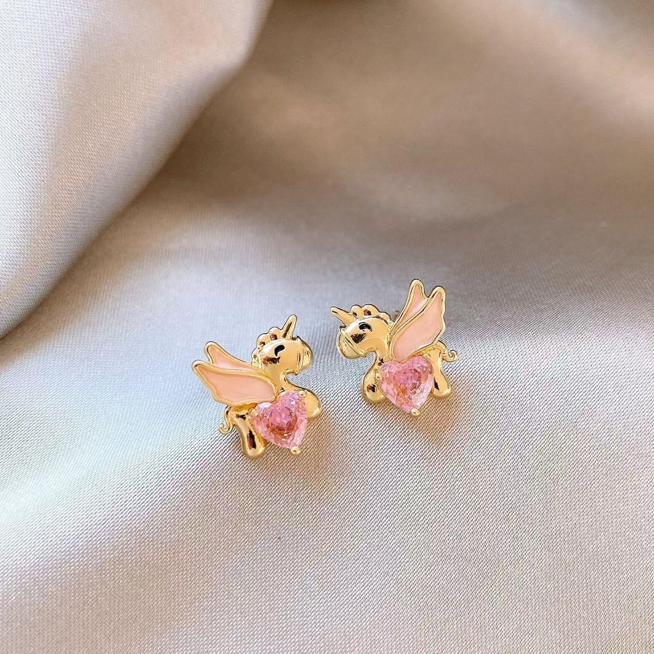 

New Attract Wealth Horse Cartoon Fashion Funny Earrings for Women Diamond Encrusted Miniature Lucky Ear Zircon Original Design