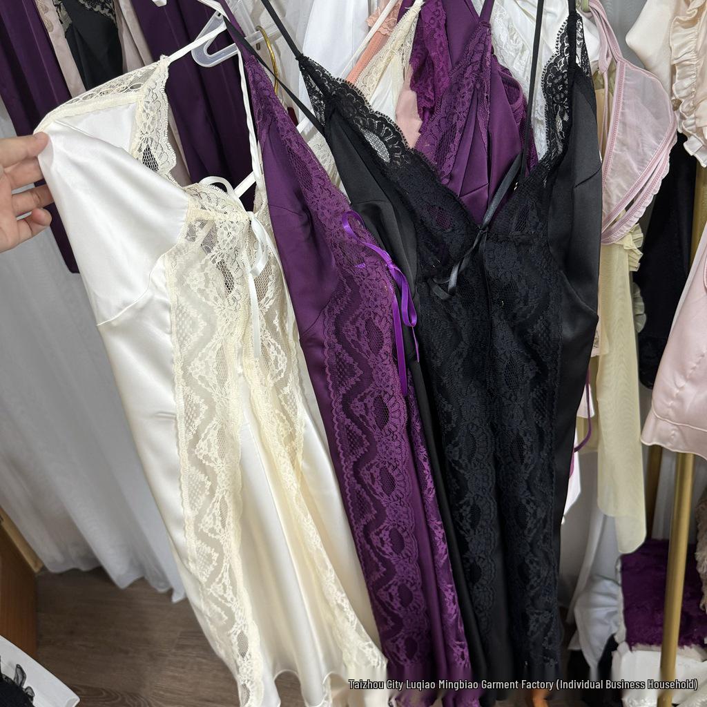 Retro Lace Satin See-Through Camisole Nightgown - Vintage Style Sexy Lingerie