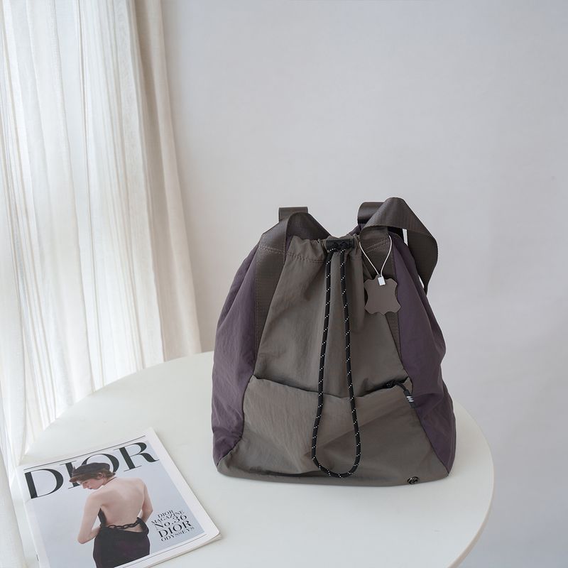 

Lightweight Contrast Color Multifunctional Waterproof Drawstring Travel Cloth Bag Gray purple