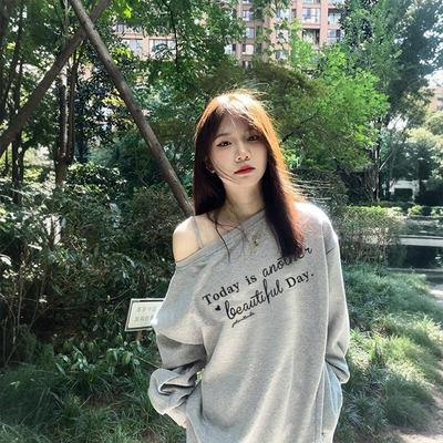 MJ STYLE Women's Asymmetrical Shoulder T-Shirt