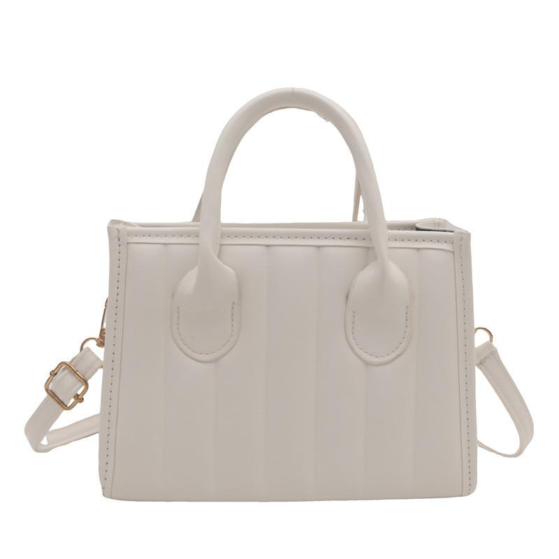 Chic And Versatile Small Square Handbag For Women Perfect For Autumn And Winter