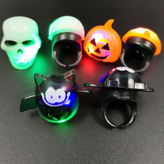 Halloween LED Rings, Light Up Finger Rings Toy for Kids Adults, Spooky Pumpkin Ghost Eyeball Luminous Rings for Party Favors Treats Goodie Bag Filler