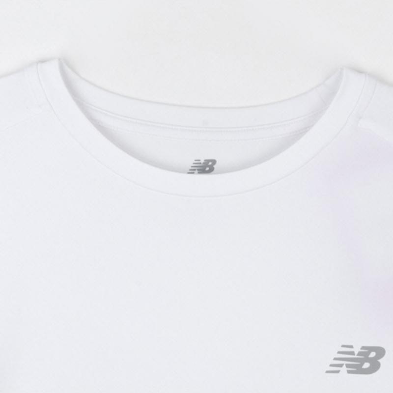 New Balance Men SporTs EssenTial T shirT mT53812