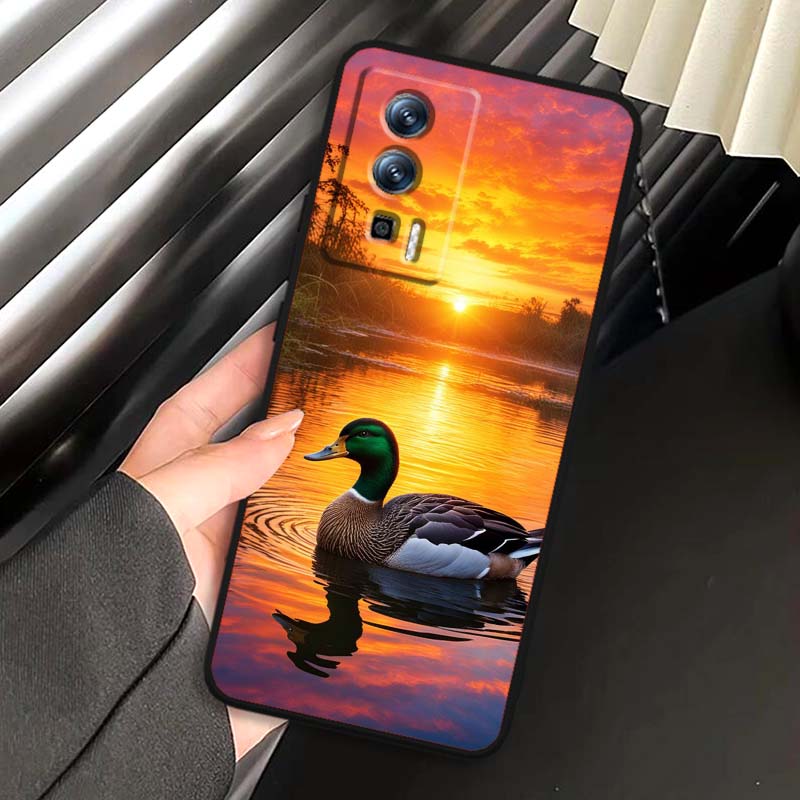 Cartoon Anime Duck Pattern Phone Case For Xiaomi Redmi 12 13C 12C 13 10C 9T A2 9A 9C 7A Note 10S 8T 10 9 8 Pro 4G 5G Black