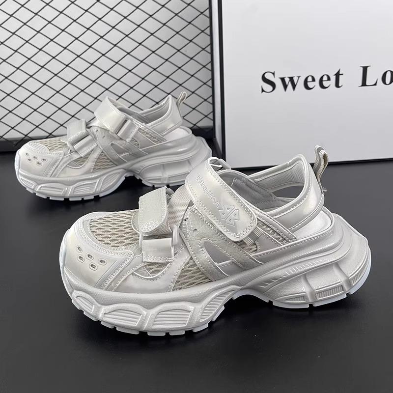 Thick-soled hollowed-out breathable mesh dad shoes women's summer new leather versatile sports lazy bag head sandals