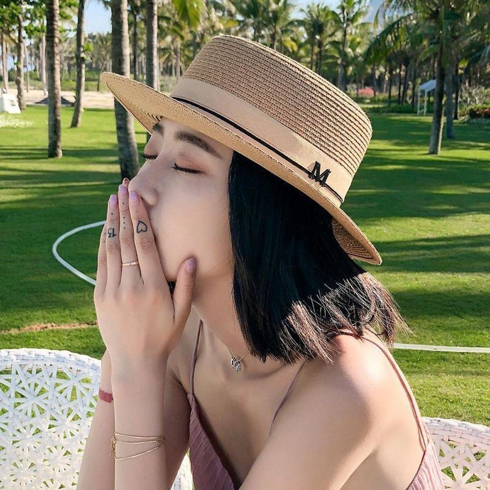 Sun Hats UV Protection Caps Korean Flat Caps Travel Sun Hats Women Straw Hats British Beach Caps Summer Sunscreen Hats Letter M