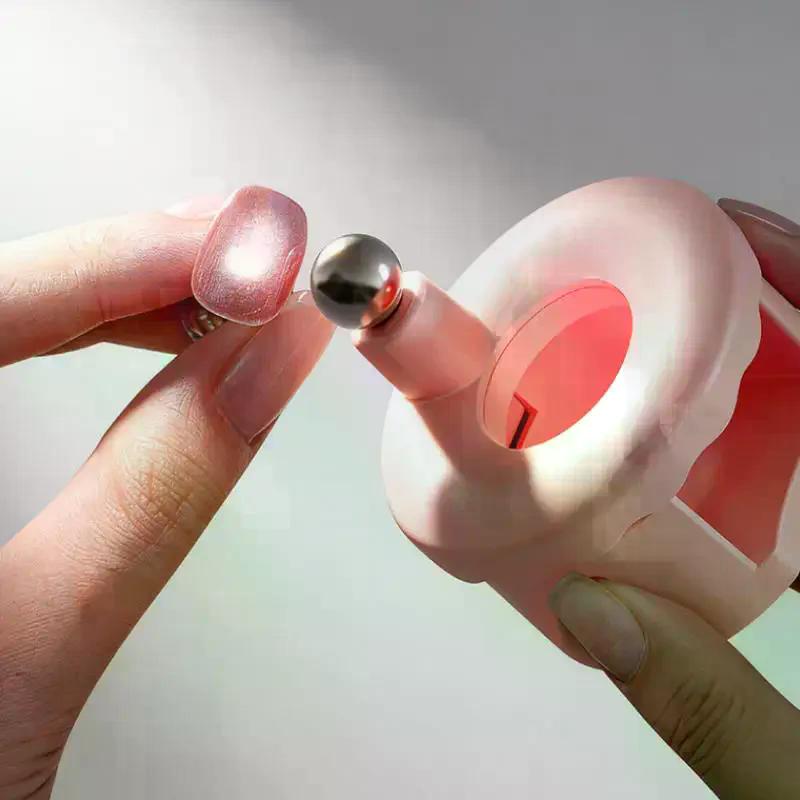 Automatický rotační magnet na kočičí oko na nehty Široké světlo Skleněná korálková efekt 3D Silné magnety Nail Art Magnetický Pro gelový lak na nehty