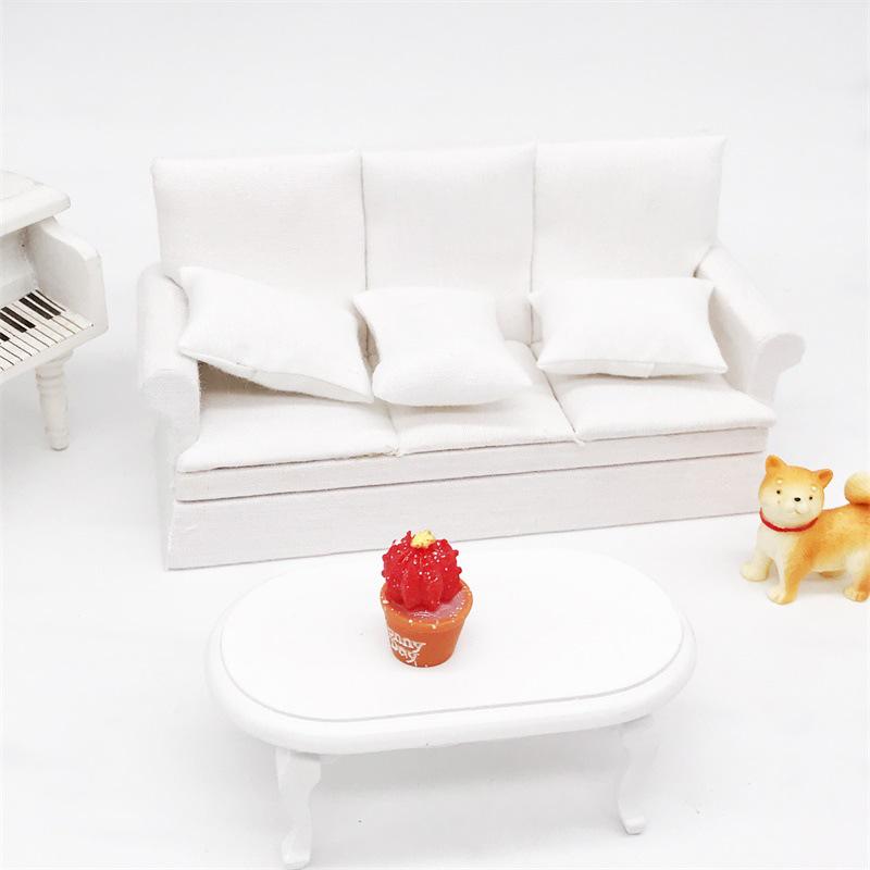 1:12 Miniature Three-Seat Dollhouse Sofa with Throw Pillows