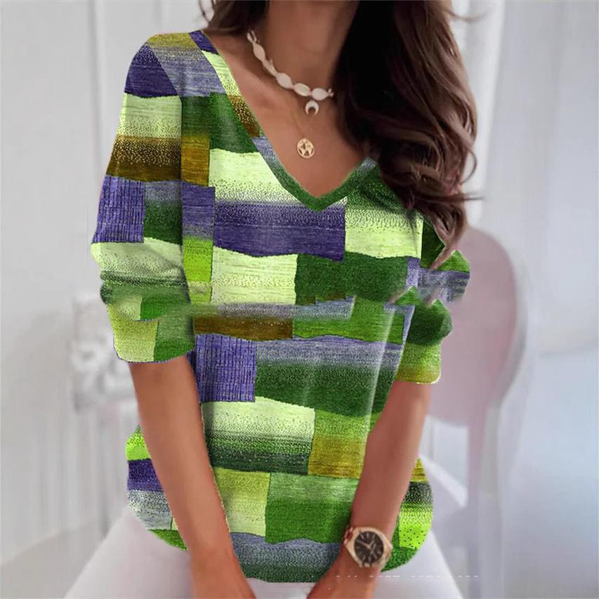 Color Blocked Plaid V-neck Top for Women, Fashionable Contrasting Loose Casual T-shirts