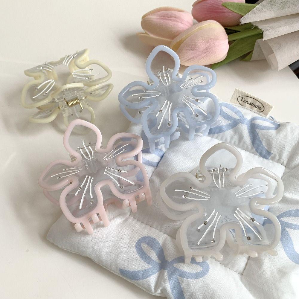 

Cherry Blossom Acetic Acid Flower Shark Clip Rhinestone Transparent Hair Clip Streetwear рожевий